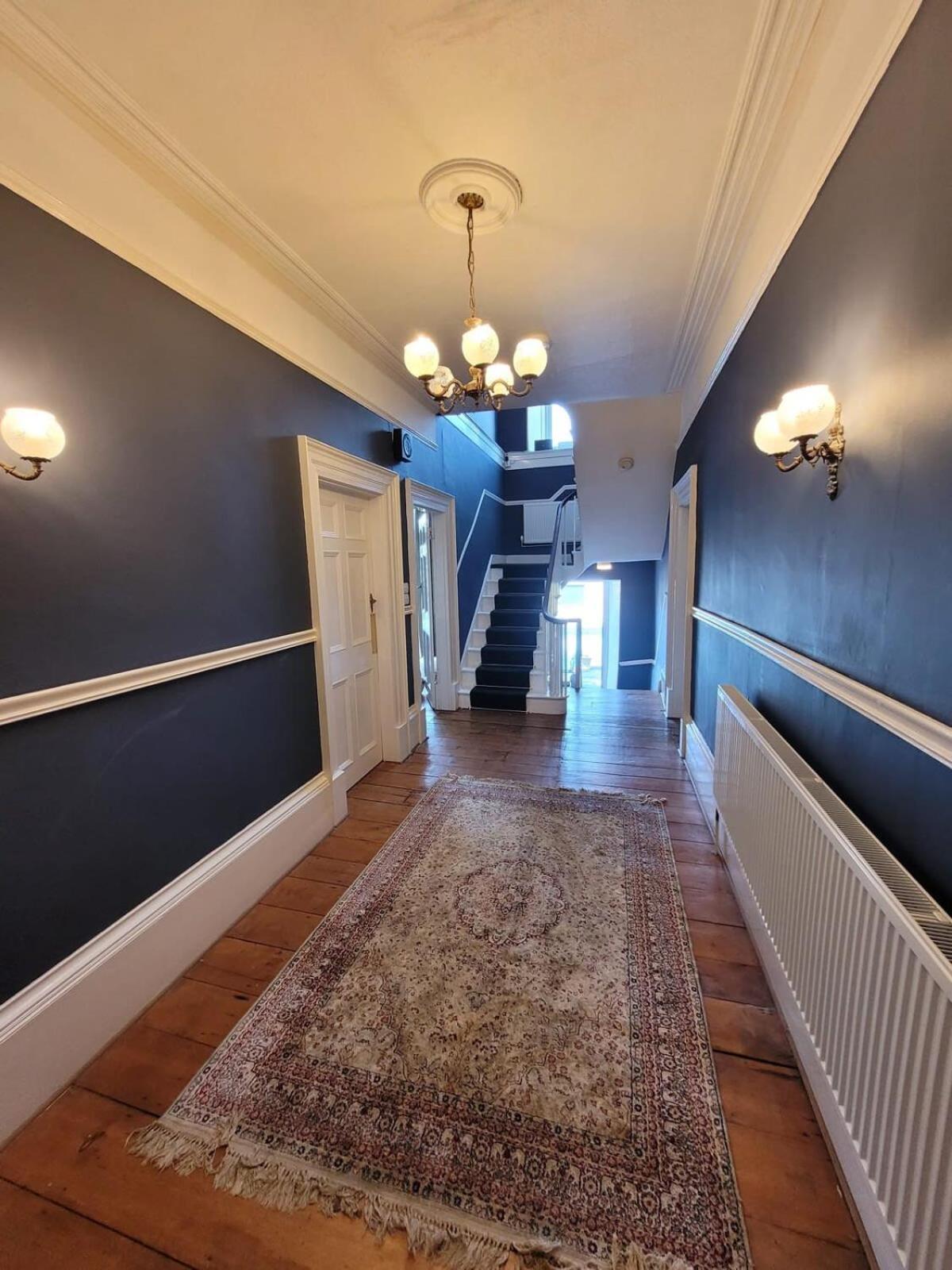 Spacious Town House With Swimming Pool Plymouth Bagian luar foto